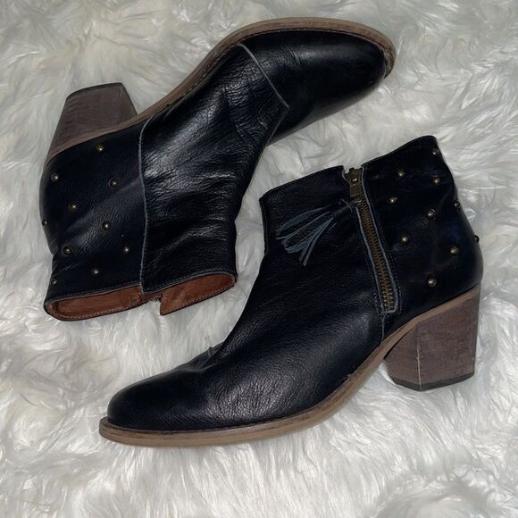 Eric Michael Black Leather Studded Ankle Bootie - Picture 2 of 9